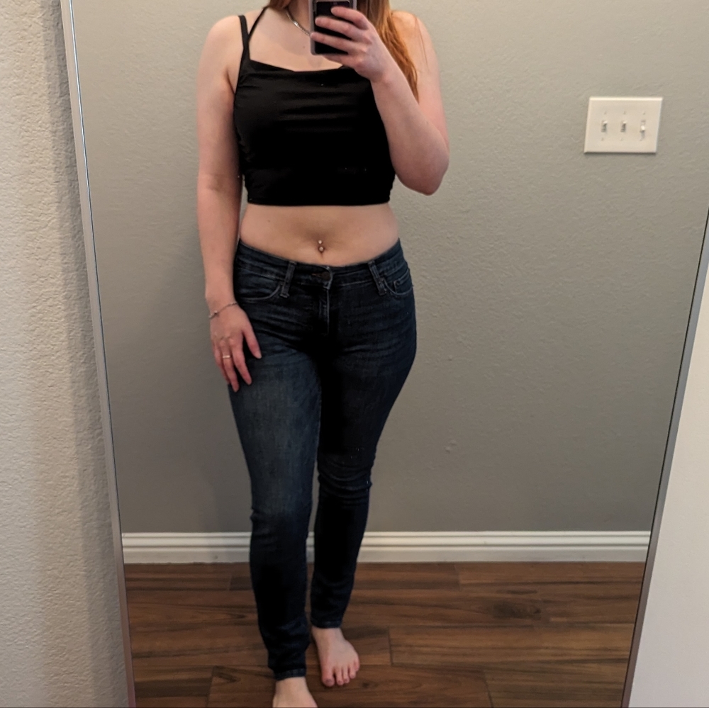 4R Aeropostale mid rise skinny jeans